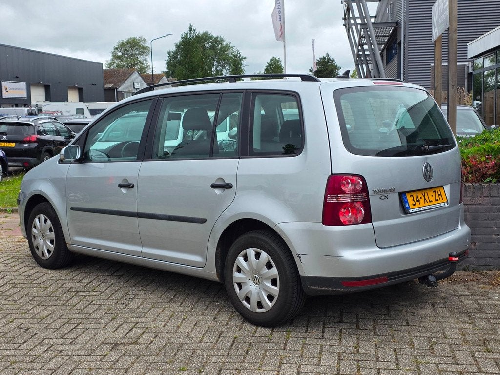 Volkswagen Touran 1.6 Trendline Business | 7-persoons, Auto's, Voorwielaandrijving, Navigatiesysteem, Stof, Gebruikt
