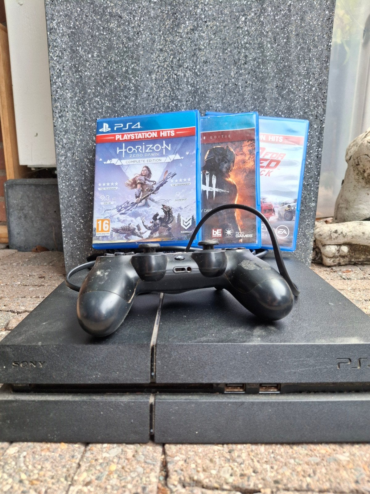 PlayStation 4 met controller en 3 games, Spelcomputers en Games, Spelcomputers | Sony PlayStation 4, Gebruikt, Original, 500 GB