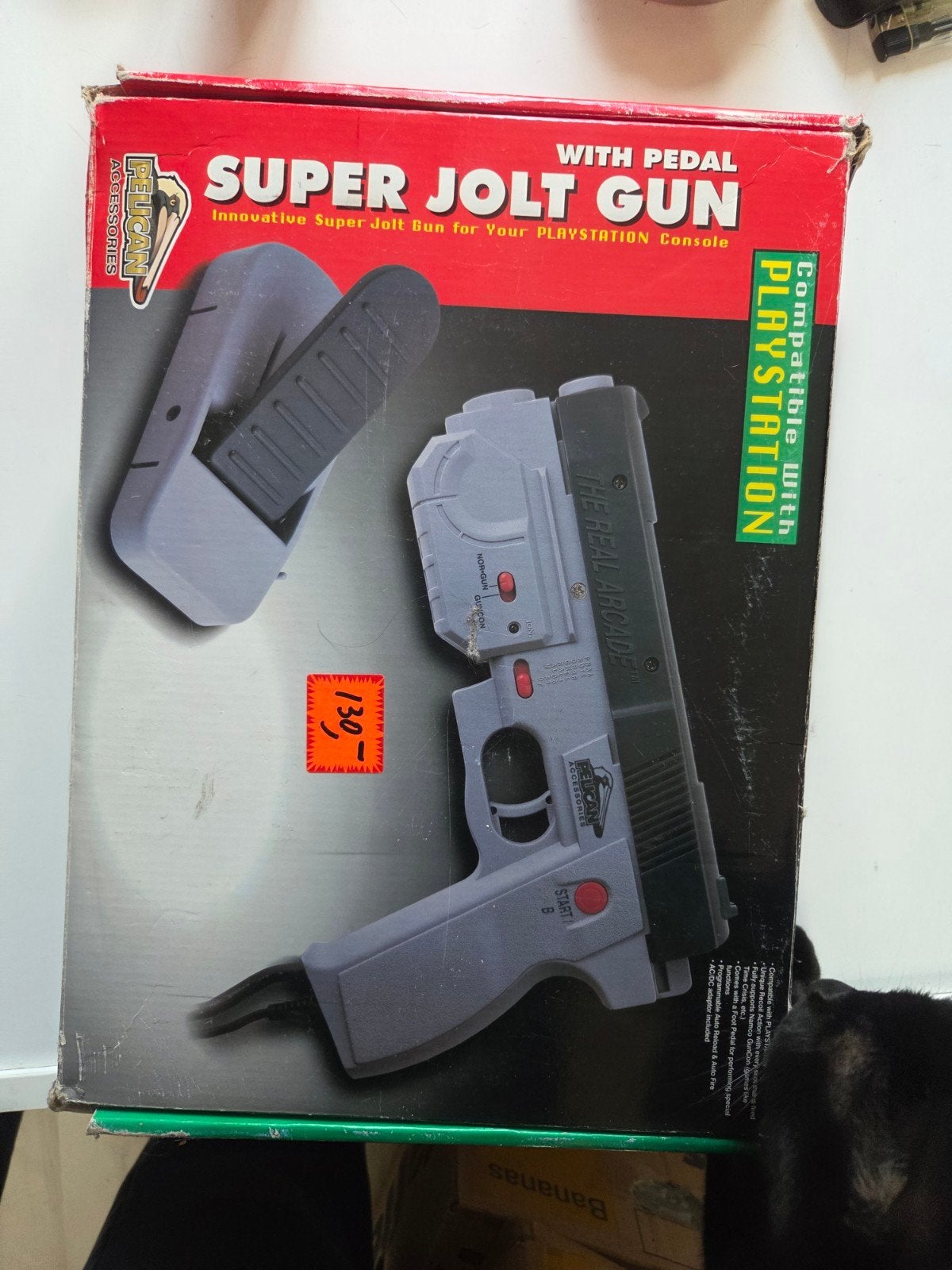 playstation super jolt gun met game, Spelcomputers en Games, Ophalen of Verzenden, Zo goed als nieuw, Pistool, PlayStation 1