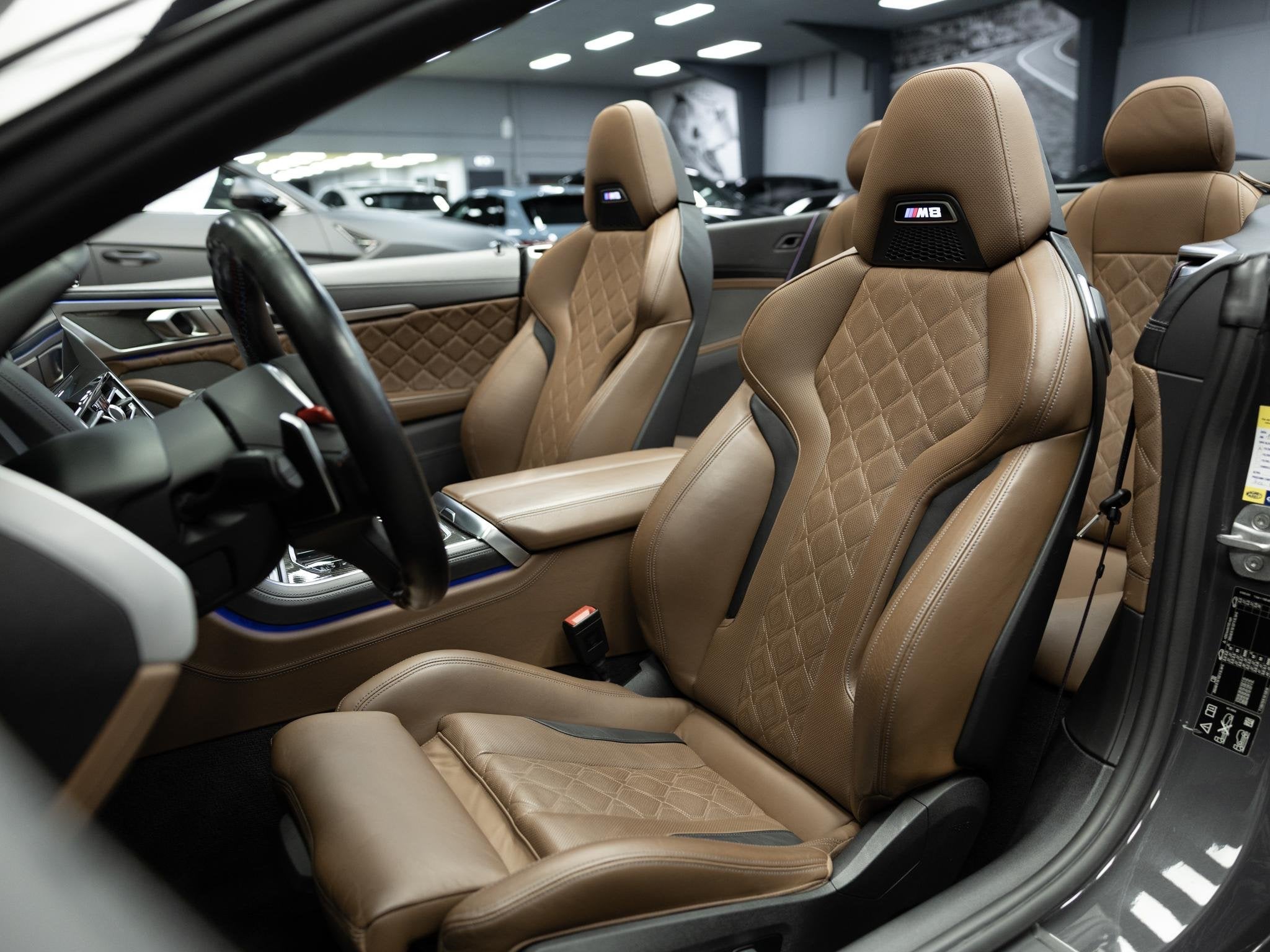 BMW 8-serie M8 Competition | Harman Kardon | Stoelventilatie, Automaat, Gebruikt, Cabriolet, Vierwielaandrijving