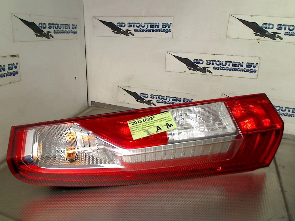 Achterlicht Links Master III (MA/MB/MC/MD/MH/MF/MG/MH) 2022, Gebruikt, Renault Deutschland AG, Dialog.deutschland@renault.de, Peter-Huppertz-Straße 5, Köln 51063, , Duitsland