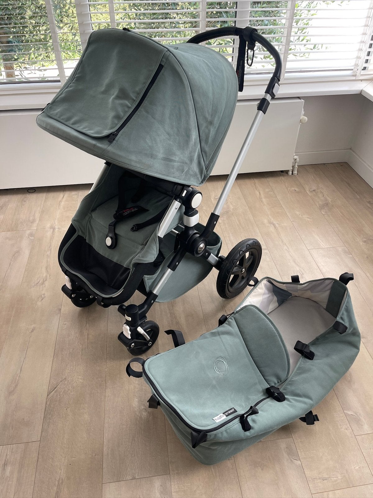 In hele goede staat prachtige Bugaboo Cameleon 3 kinderwagen, Ophalen of Verzenden, Zo goed als nieuw, Bugaboo, Met reiswieg