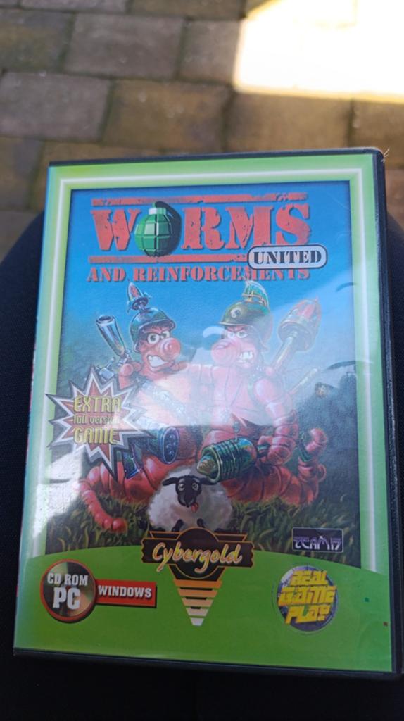 Worms United & Reinforcements PC CD-ROM - Klassiek Spel, Spelcomputers en Games, Games | Pc, Gebruikt, 2 spelers, Eén computer