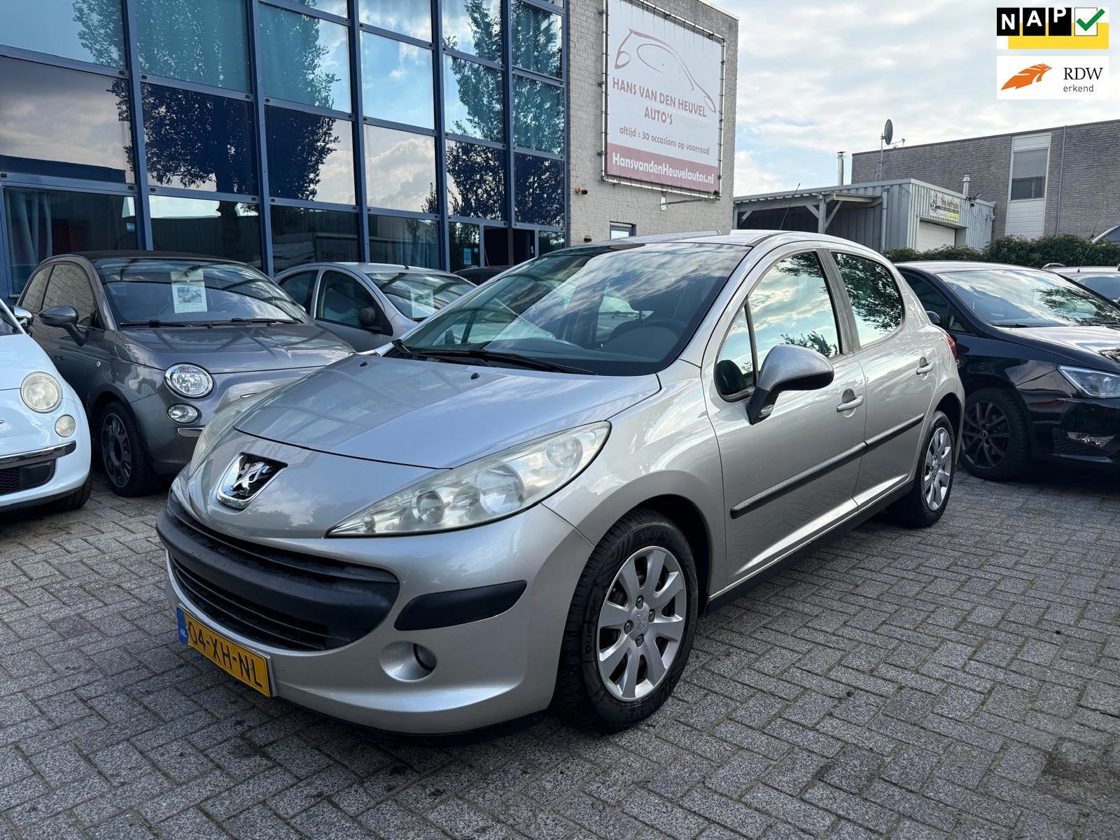 Peugeot 207 1.4-16V Color-line 5-drs, Airco, APK 10/27, Voorwielaandrijving, Stof, 4 cilinders, 49 €/maand