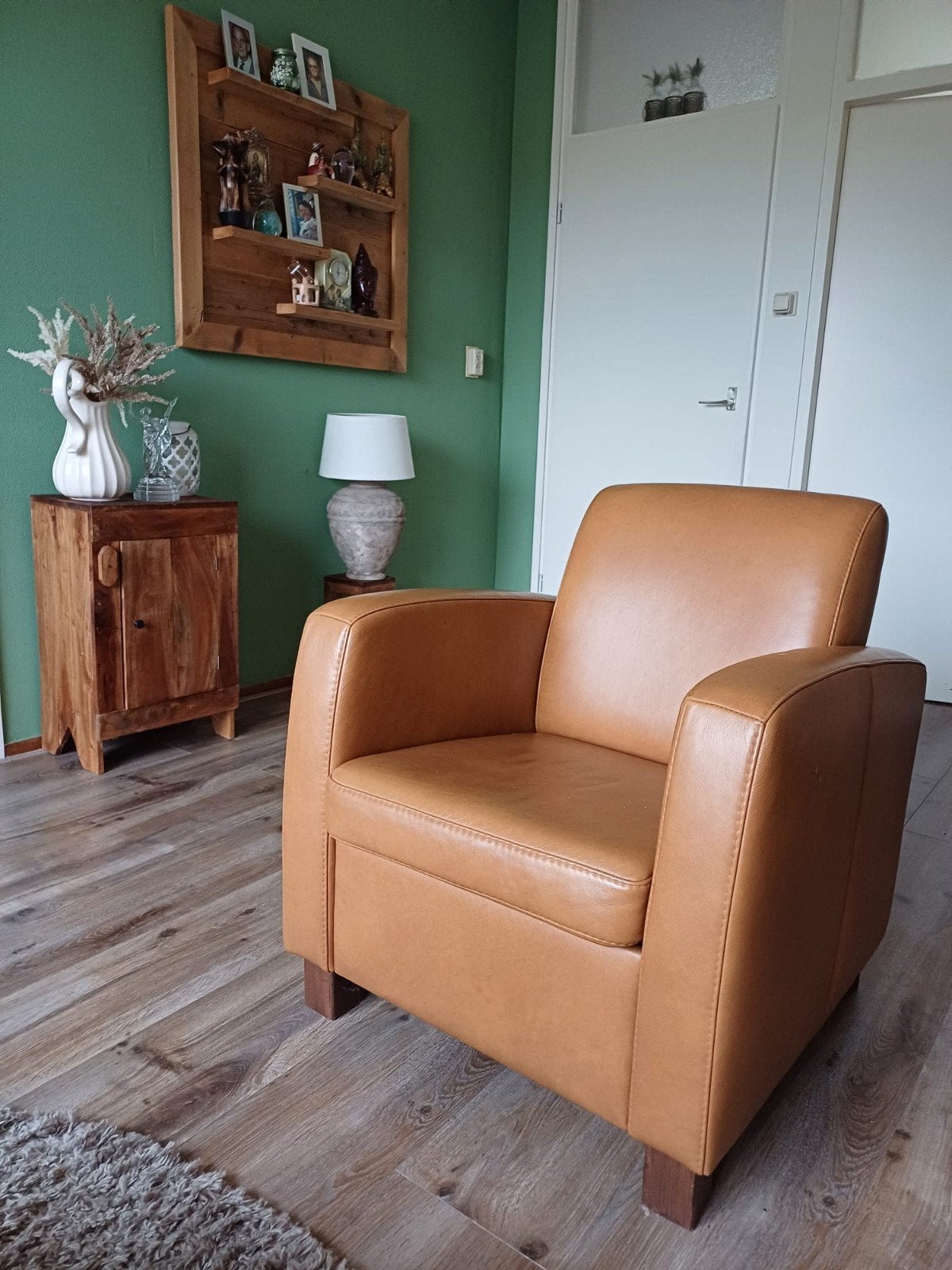 Comfortabele cognac leren fauteuil, Gebruikt, 75 tot 100 cm, Ophalen, Modern, Klassiek, Tijdloos