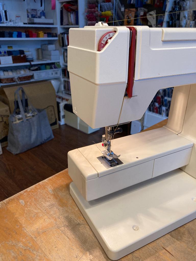 Pfaff festival naaimachine, Hobby en Vrije tijd, Naaimachines en Toebehoren, Pfaff, Duitsland, Ophalen of Verzenden, Pfaff