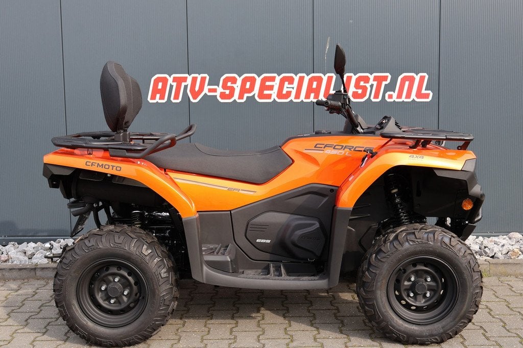 CFMOTO Cforce 450 L Quad met Nl kenteken (bj 2024), Motoren, Mooof cf moto benelux, Rijksweg 440
8710  Wielsbeke, BE, Receptie@mooof.eu