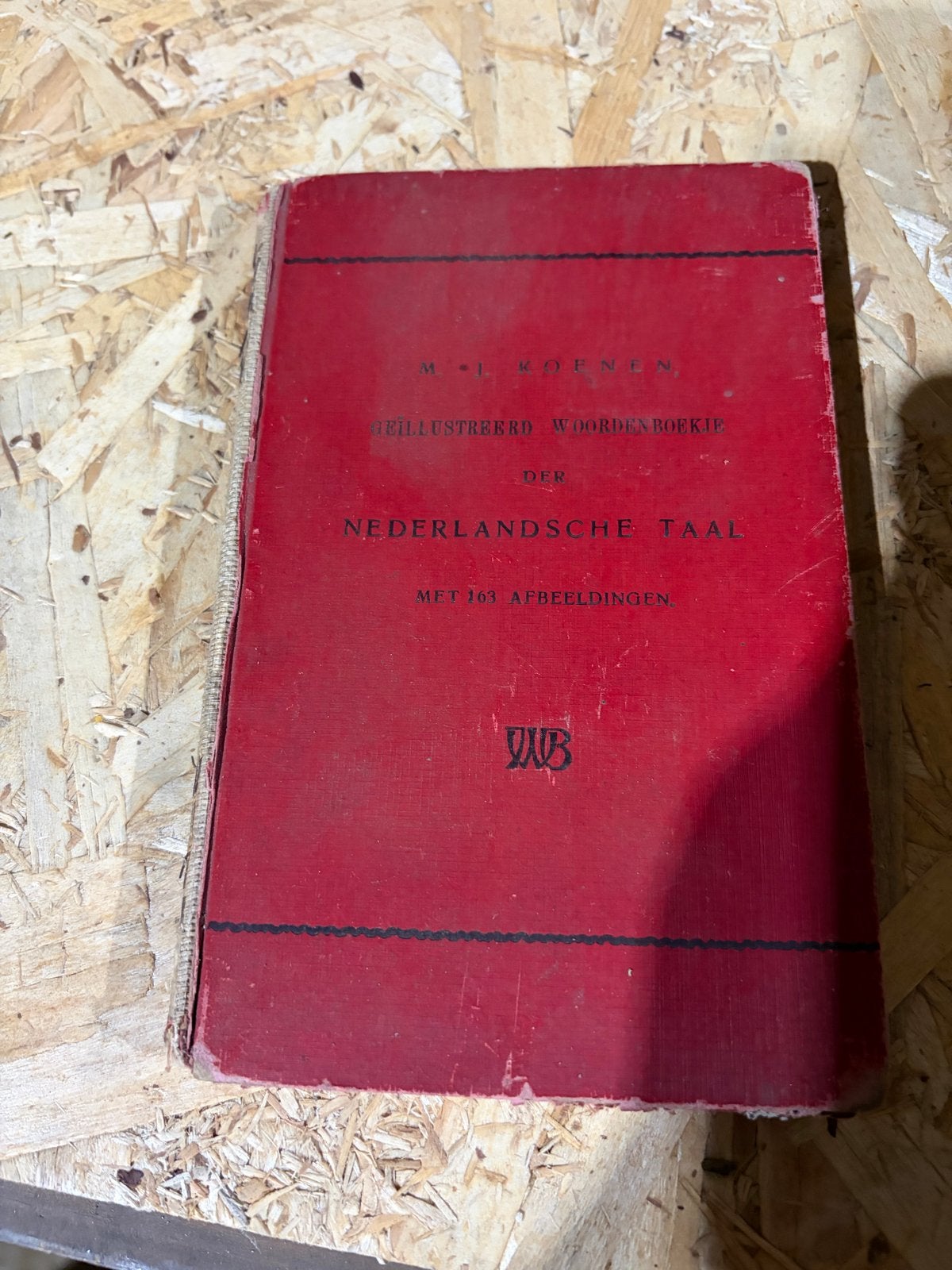 Geïllustreerd Woordenboek der Nederlandsche Taal, Boeken, Woordenboeken, Ophalen, Gelezen, Koenen of Wolters, Nederlands