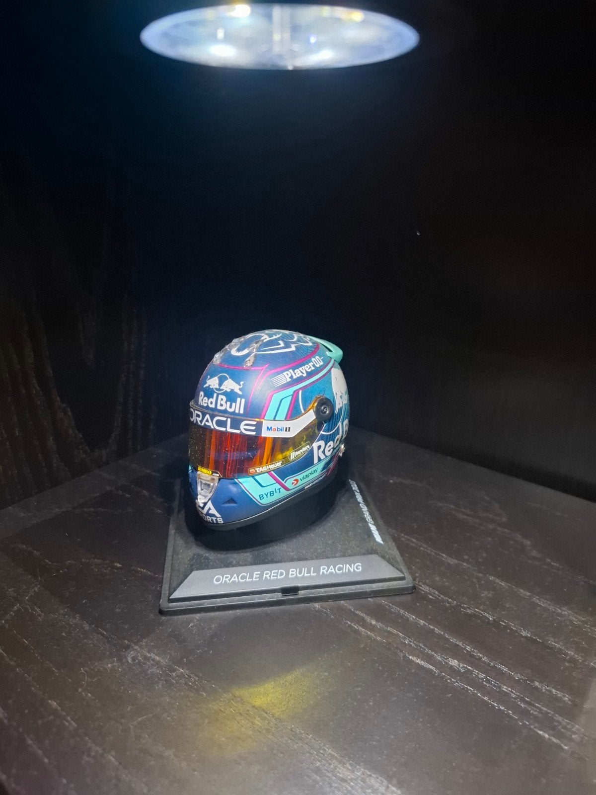Max Verstappen Red Bull Racing F1 Mini Helm Replica, Verzamelen, Ophalen of Verzenden, Zo goed als nieuw, Formule 1