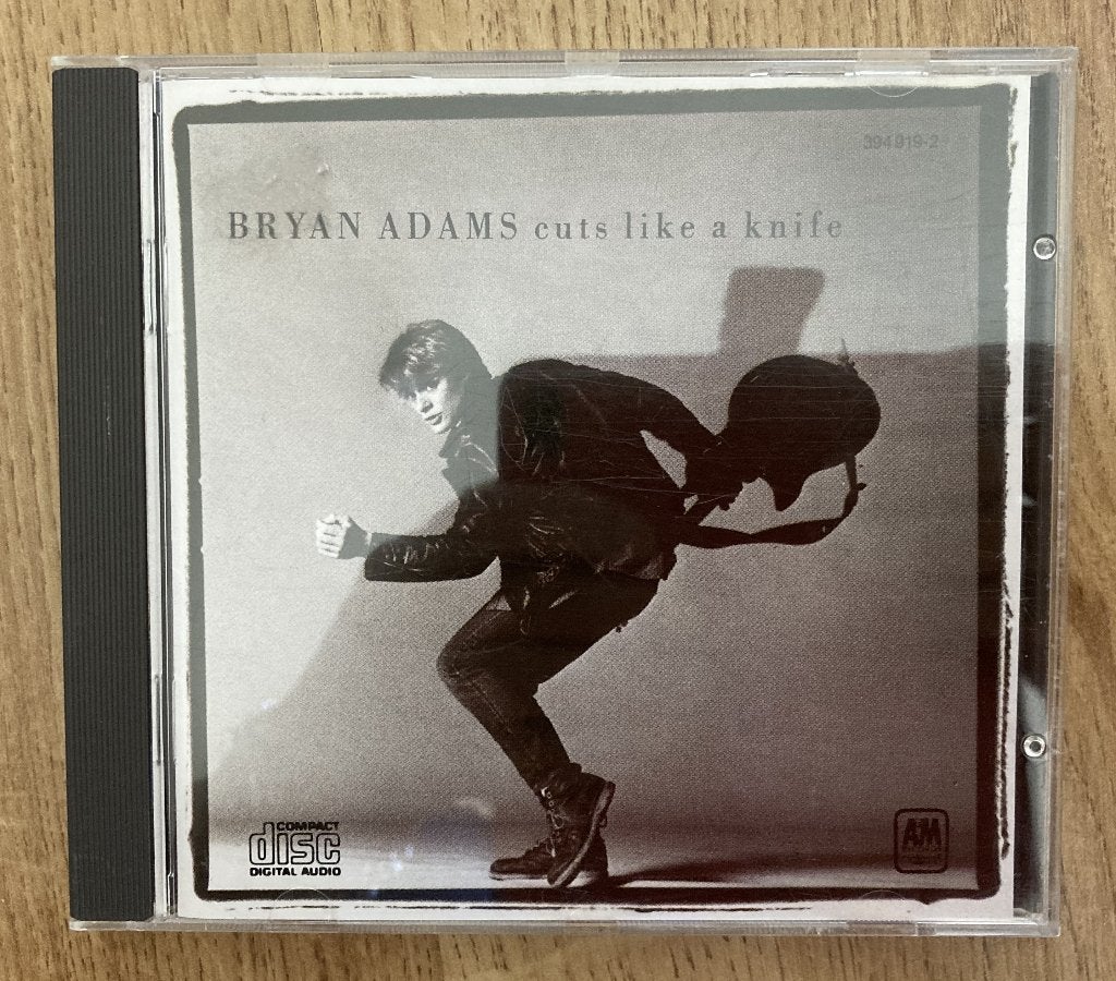 CD Bryan Adams - Cuts like a knife, Ophalen of Verzenden, Zo goed als nieuw, Poprock, Inclusief doosje