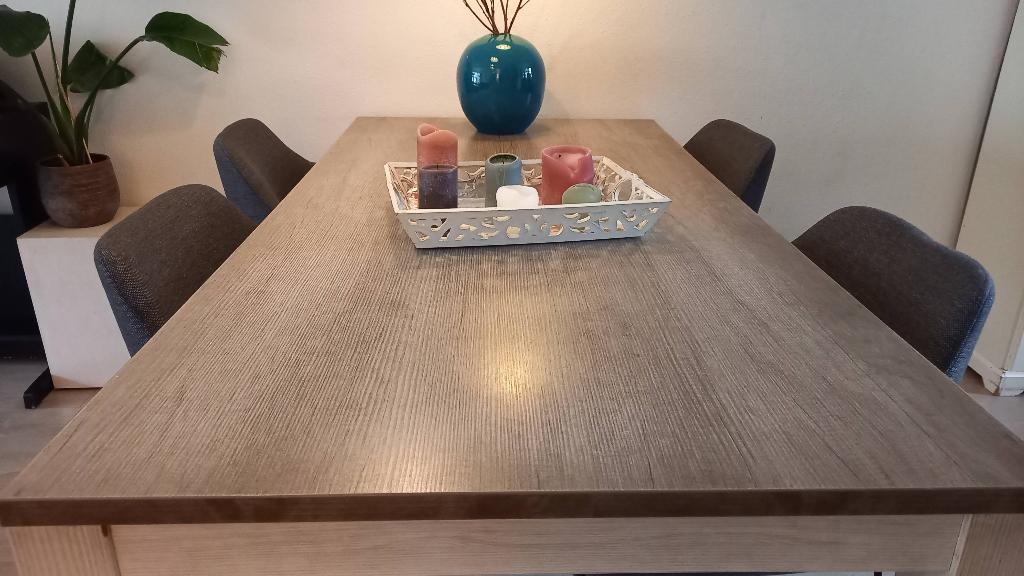 Eettafel (Leen Bakker), Huis en Inrichting, Tafels | Eettafels, Gebruikt, 50 tot 100 cm, 150 tot 200 cm, Vijf personen of meer