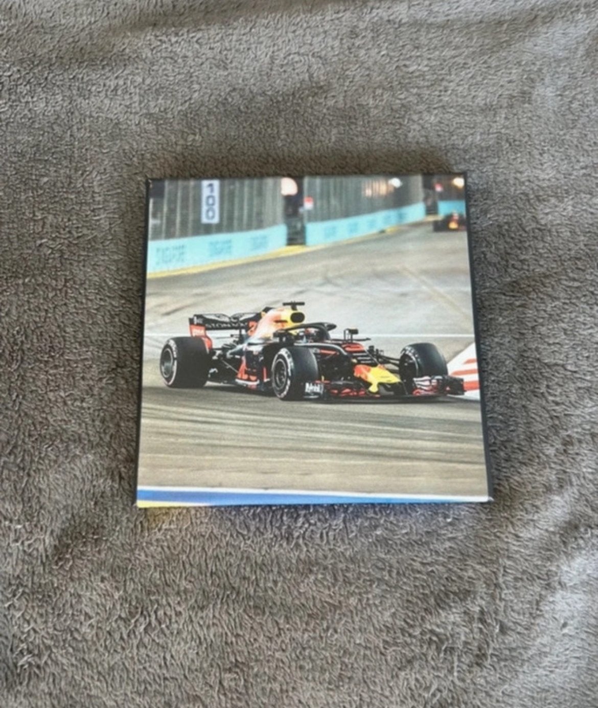 Max Verstappen Red Bull F1 Canvas - 20x20 cm, Huis en Inrichting, Minder dan 50 cm, Nieuw, Ophalen of Verzenden, Print