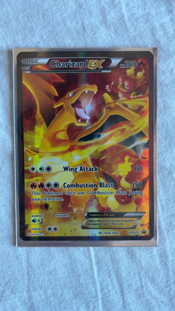 Charizard EX XY121 Pokémon Kaart - Full Art Promo, Hobby en Vrije tijd, Verzamelkaartspellen | Pokémon, Ophalen of Verzenden, Gebruikt