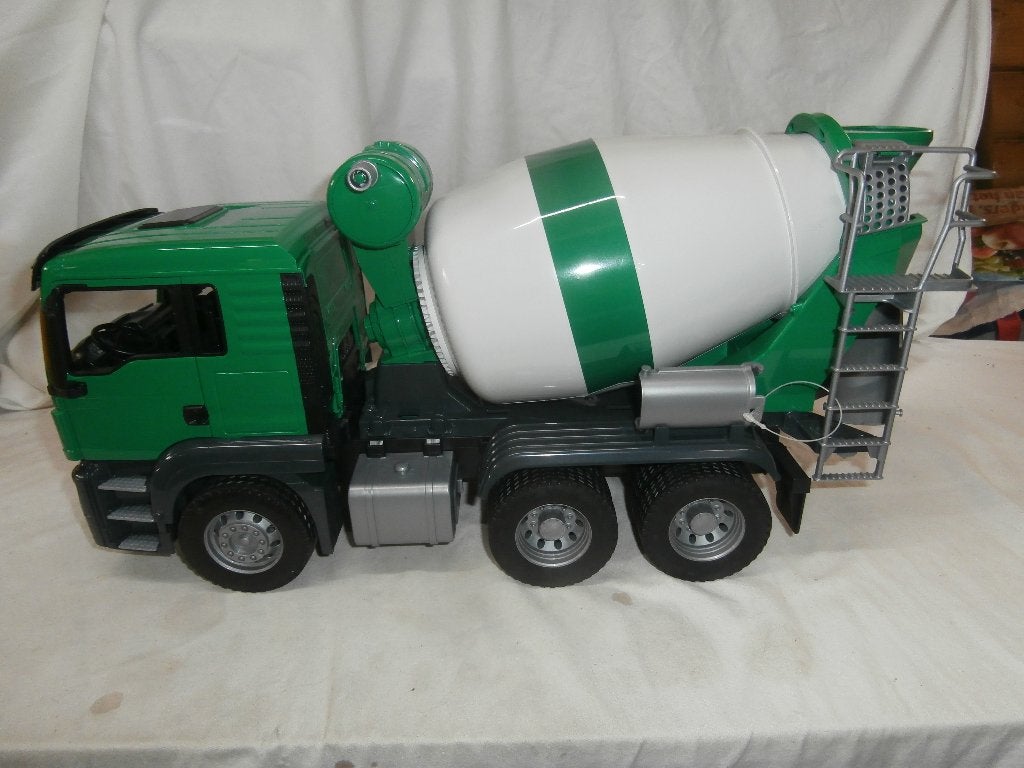 Bruder nieuwe MAN TGA betonmixer, Ophalen, Nieuw