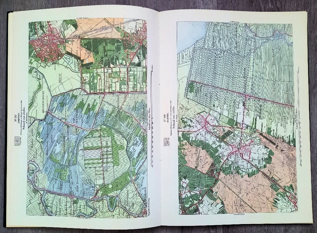 Historische Atlas Utrecht 1989 41 kaarten, Boeken, Ophalen of Verzenden, Gelezen