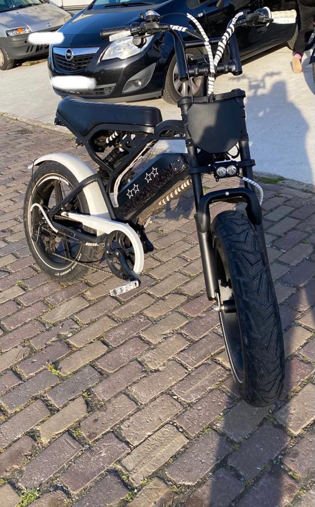 Custom v20, Fietsen en Brommers, Elektrische fietsen, Gebruikt, 59 cm of meer, 50 km per accu of meer, Ophalen
