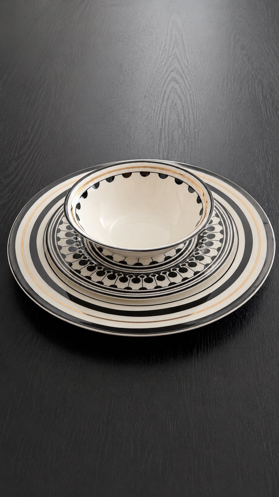 KARACA zwart/wit/goud servies set 6 pers, Ophalen, Zo goed als nieuw, Bord(en), Overige stijlen