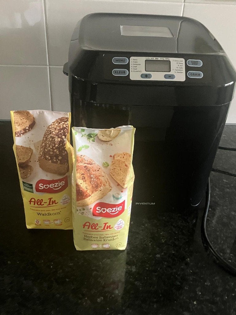 INVENTUM broodbakmachine BM55 + 2x  broodmix Soezie, Met timer, Kijkvenster, Nieuw, Ophalen of Verzenden