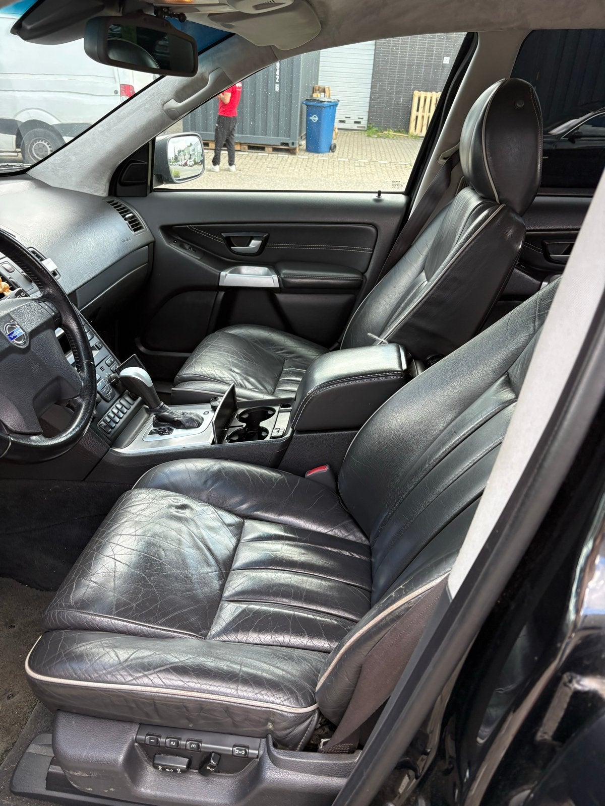 Volvo XC90 2.9 T6 Geartronic 2004 Zwart, Auto's, Volvo, 138 €/maand, 7 stoelen, Origineel Nederlands, 272 pk