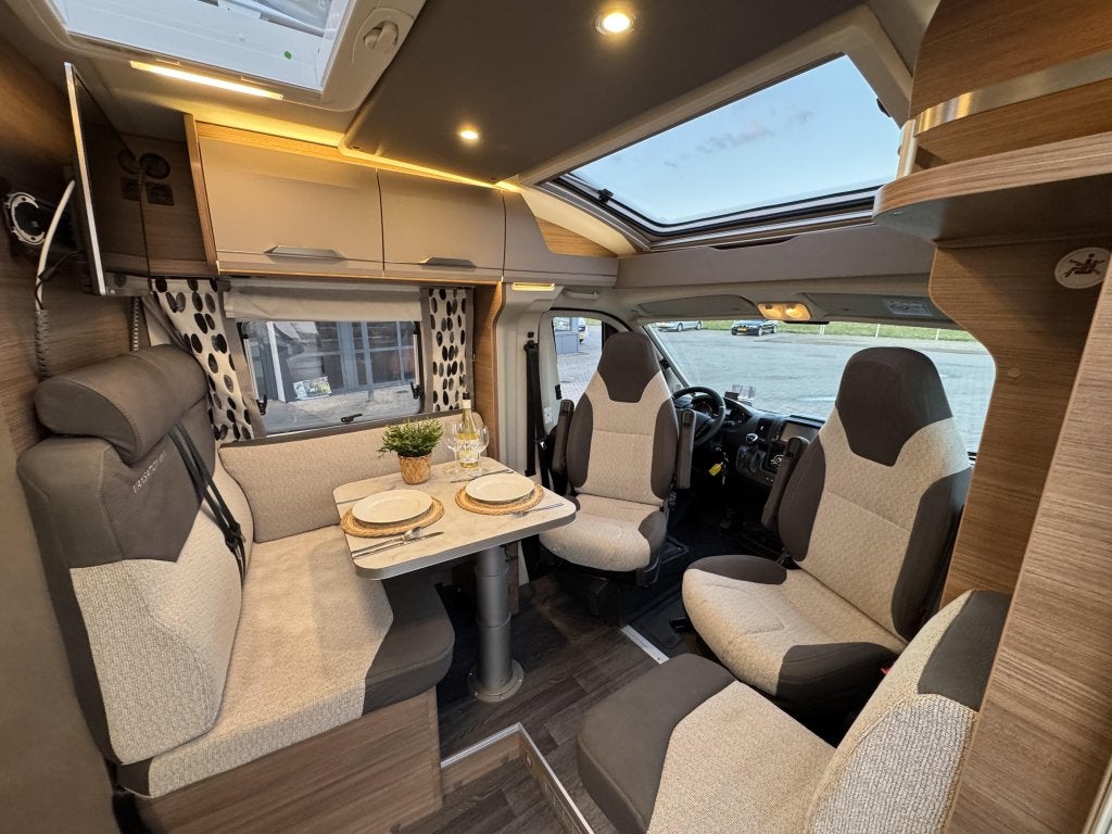 Caravans And Camping Knaus