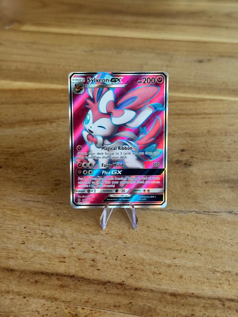 Sylveon GX (GRI 140) Guardians Rising, Ophalen of Verzenden, Nieuw, Losse kaart