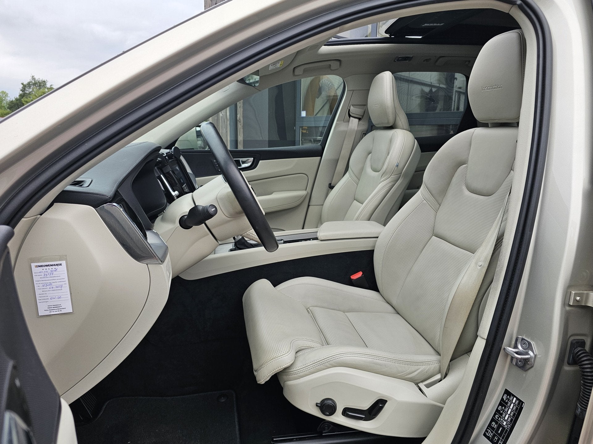 Volvo XC60 2.0 T4 Inscription Polestar Engineered | Pano | L, Gebruikt, Euro 6, 4 cilinders, Beige
