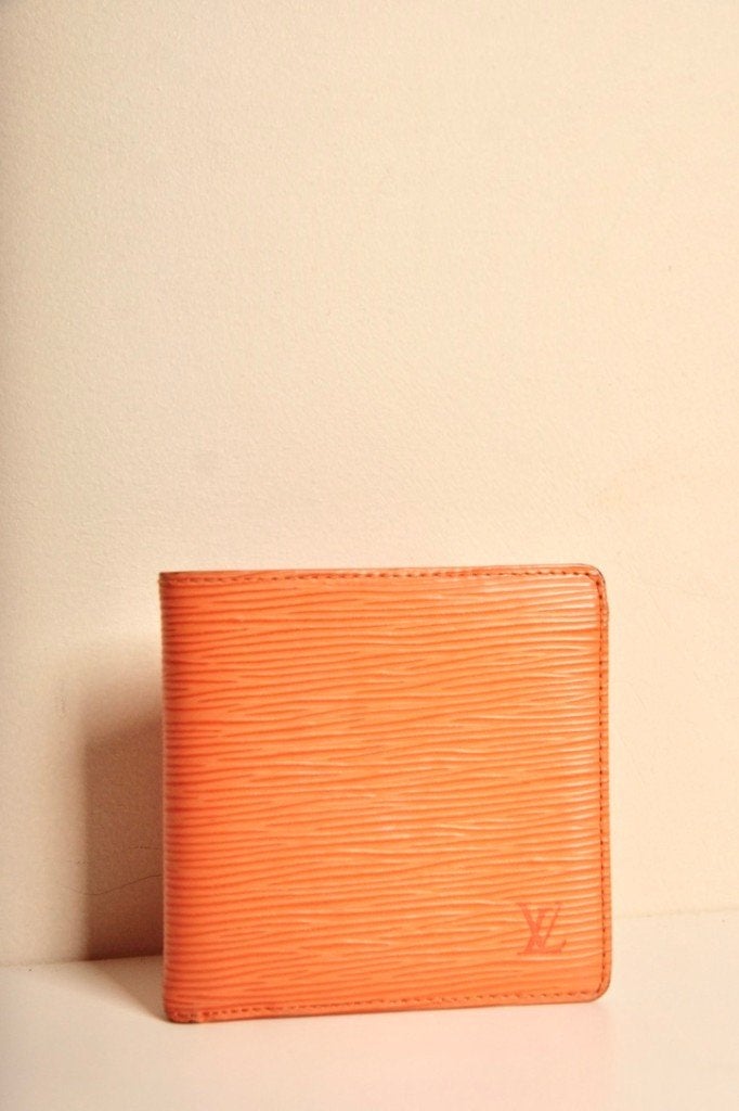 LOUIS VUITTON De bekende Marco wallet zgan Winkelprijs € 500, Overige merken, Oranje, Ophalen of Verzenden, Zo goed als nieuw