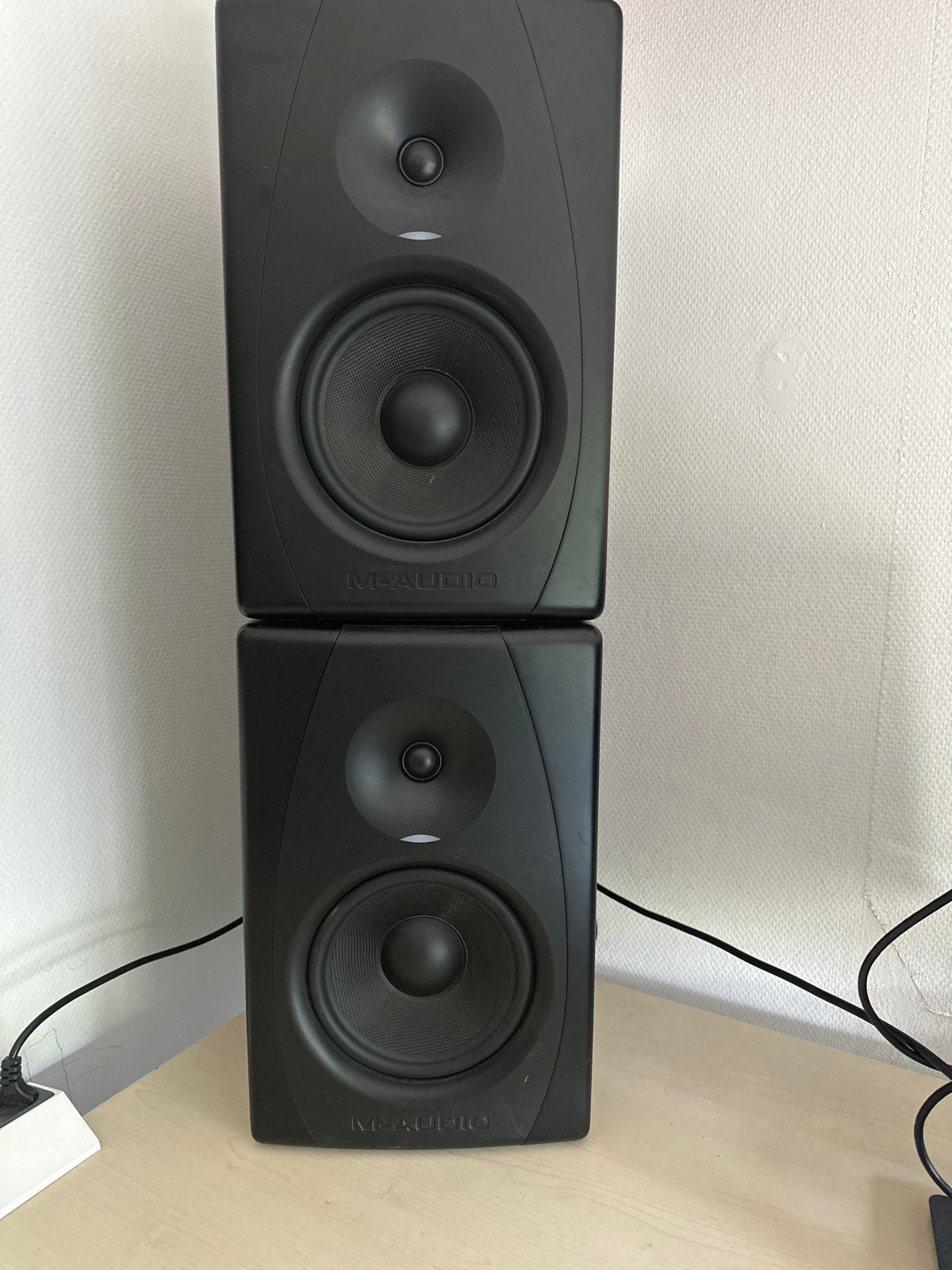 M-Audio CX8 Studiophile Monitor speakers (set van 2), Gebruikt, 120 watt of meer, Front, Rear of Stereo speakers, Ophalen