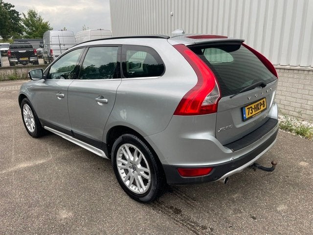 Volvo XC60 2.4 D5 AWD Summum, Auto's, Automaat, 1716 kg, Gebruikt, 197 €/maand