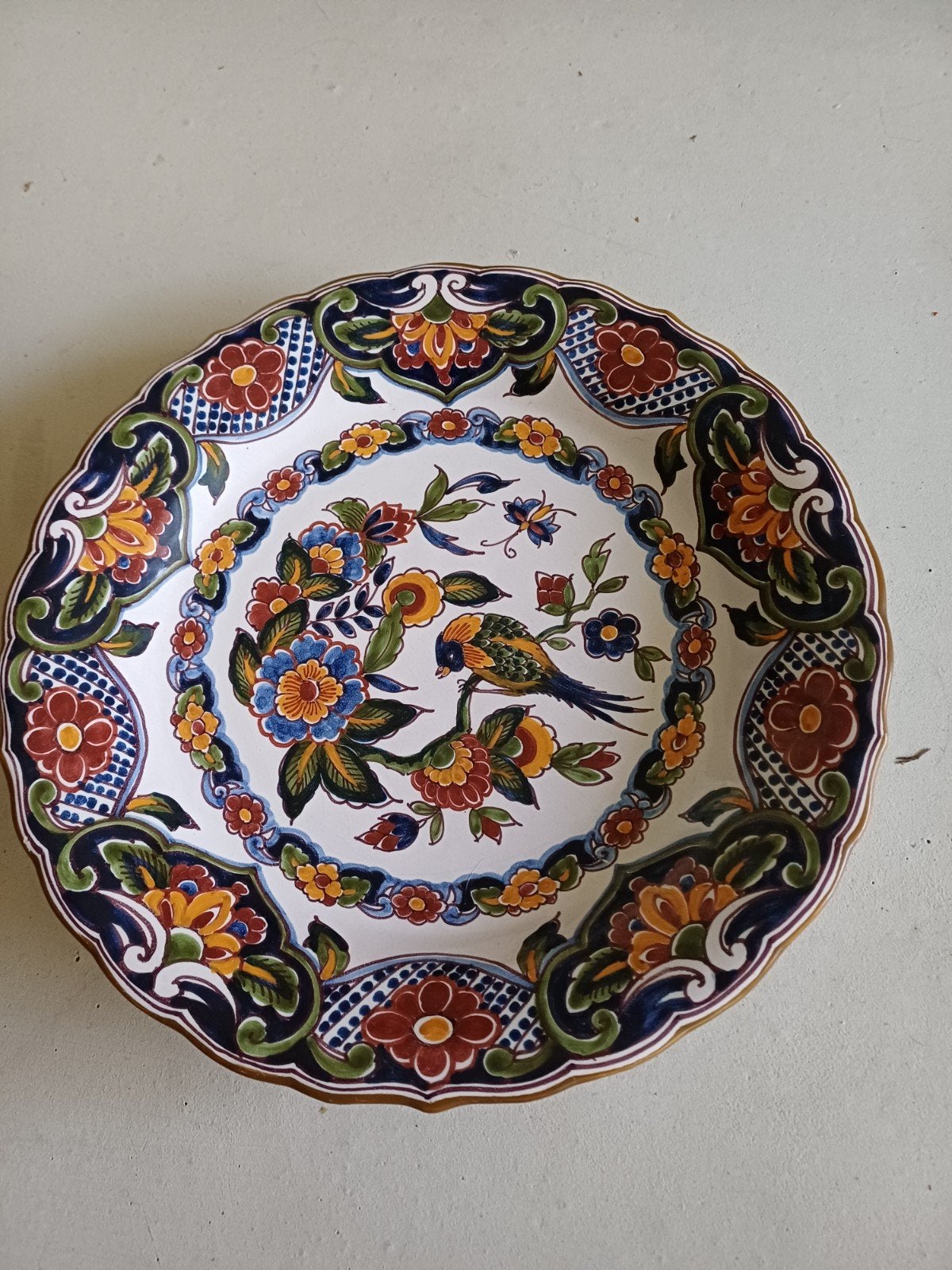 Antiek Makkum Wandbord met Vogel en Bloemen, Ophalen of Verzenden
