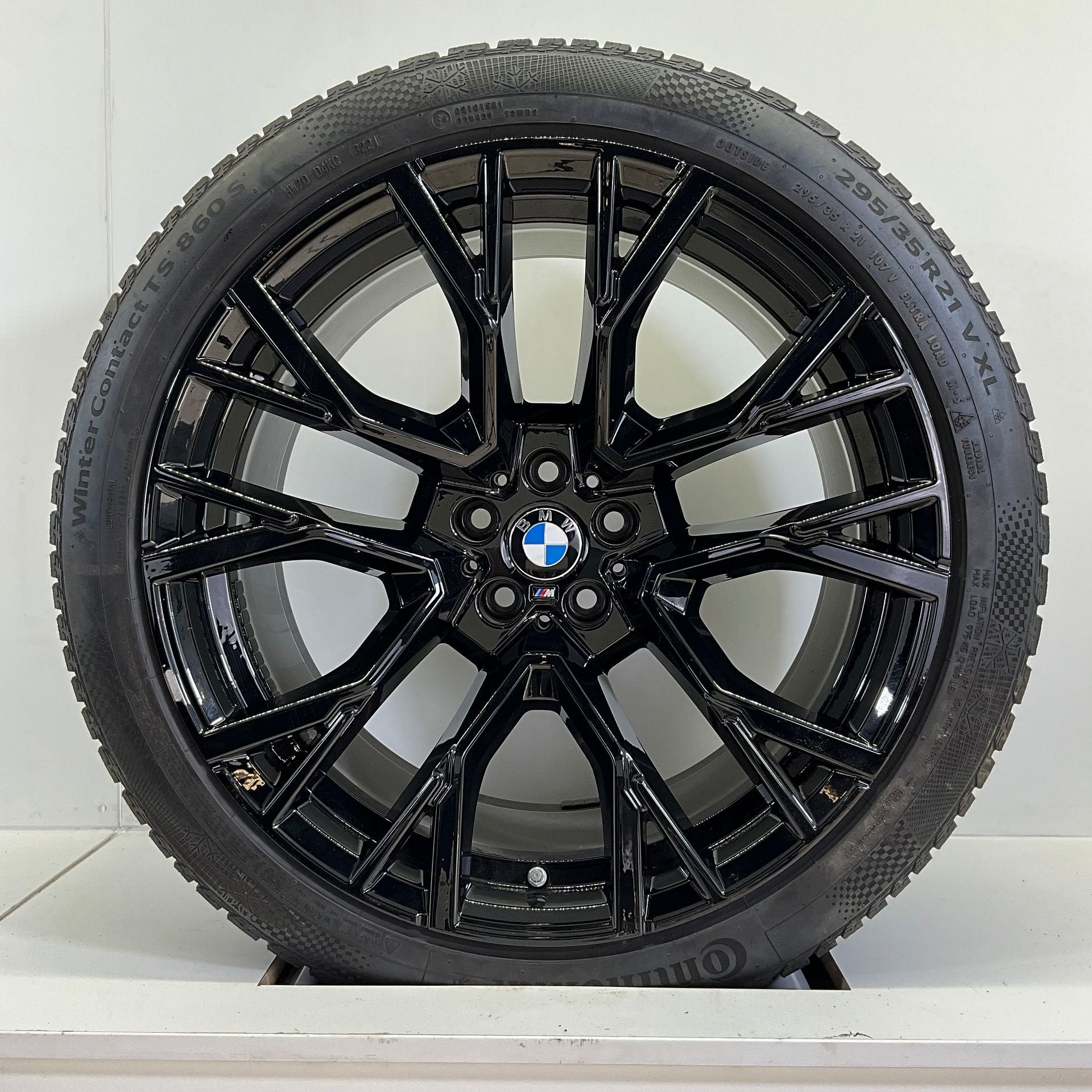BMW X5 M F95 X6 M F96 BREEDSET VELGEN + WINTERBANDEN 22 INCH, Auto-onderdelen, Gebruikt, -, 275 mm, -