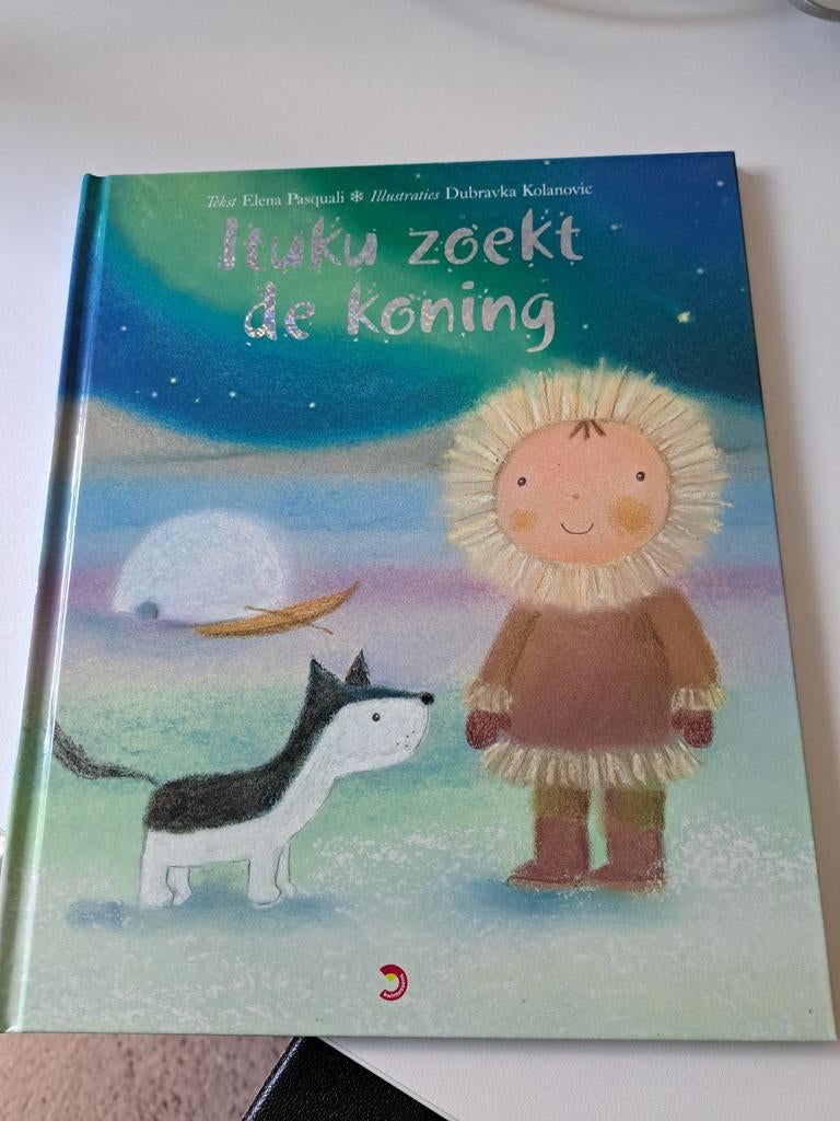 Elena Pasquali - Ituku zoekt de koning - Prentenboek, Ophalen of Verzenden, Zo goed als nieuw