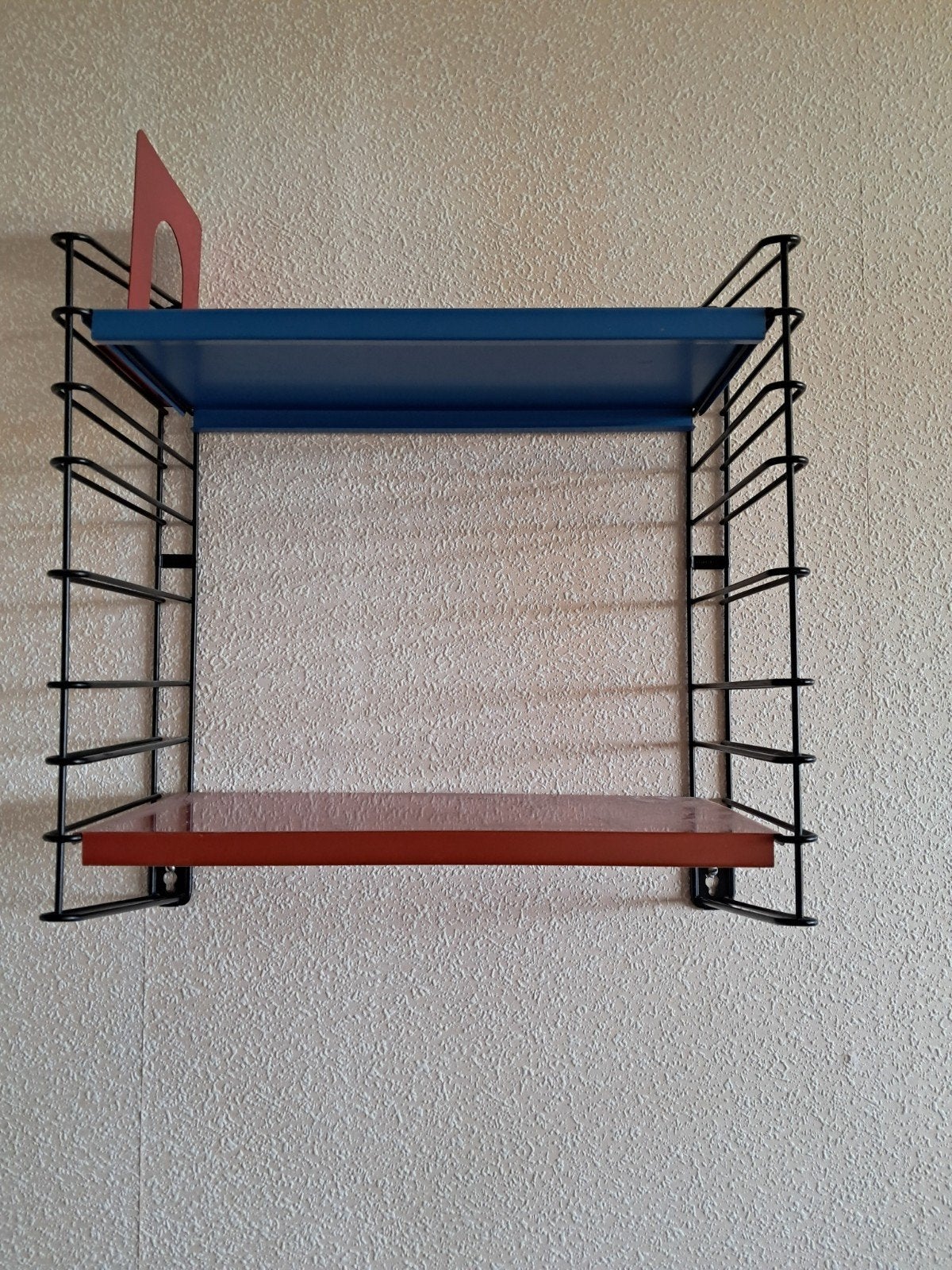 Vintage Tomado boekenrek - Wandrek met kleurrijke planken, Ophalen, Met plank(en), Gebruikt, Overige materialen