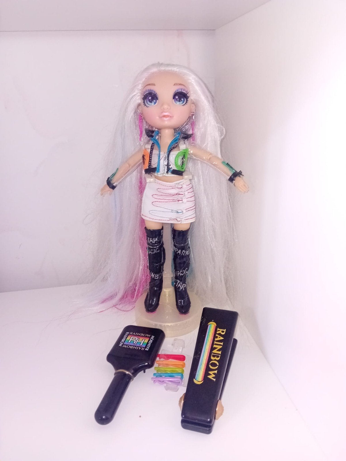 Rainbow High Doll met accessoires - Zo goed als nieuw, Ophalen, Zo goed als nieuw, Overige typen