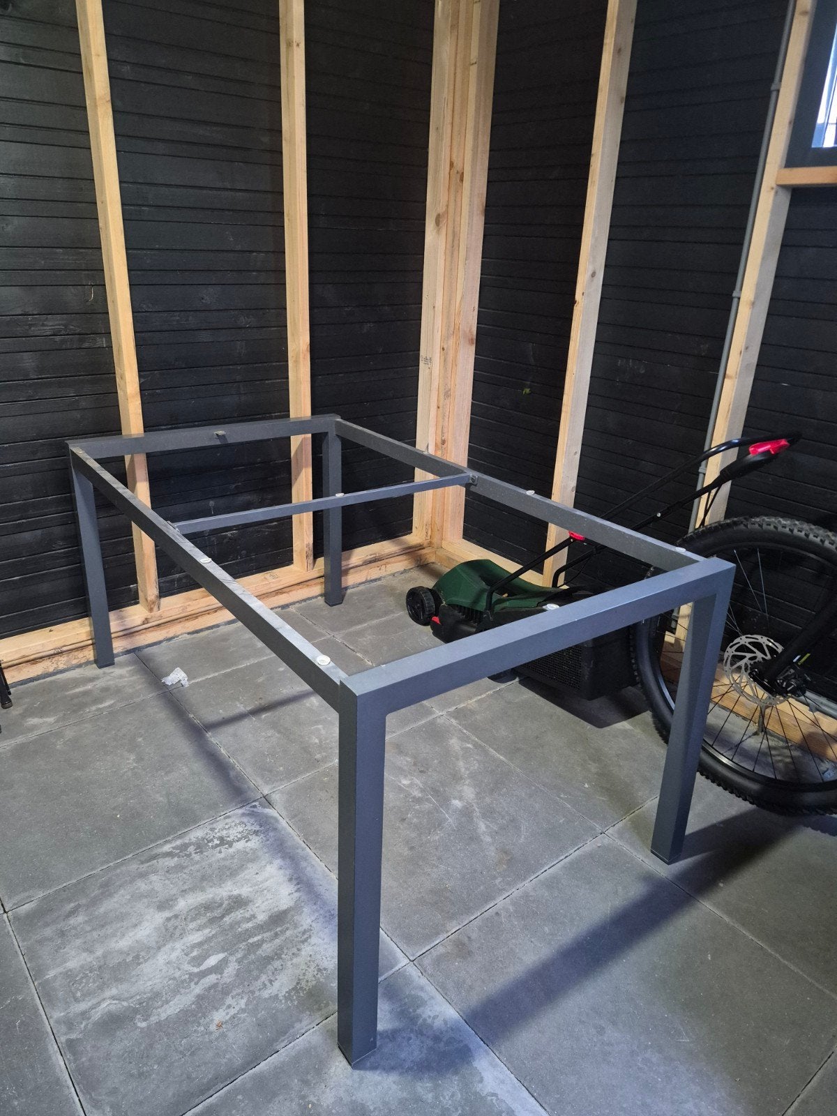 Jaimy Oliver tuin tafel (frame), Ophalen, Zo goed als nieuw, Rechthoekig