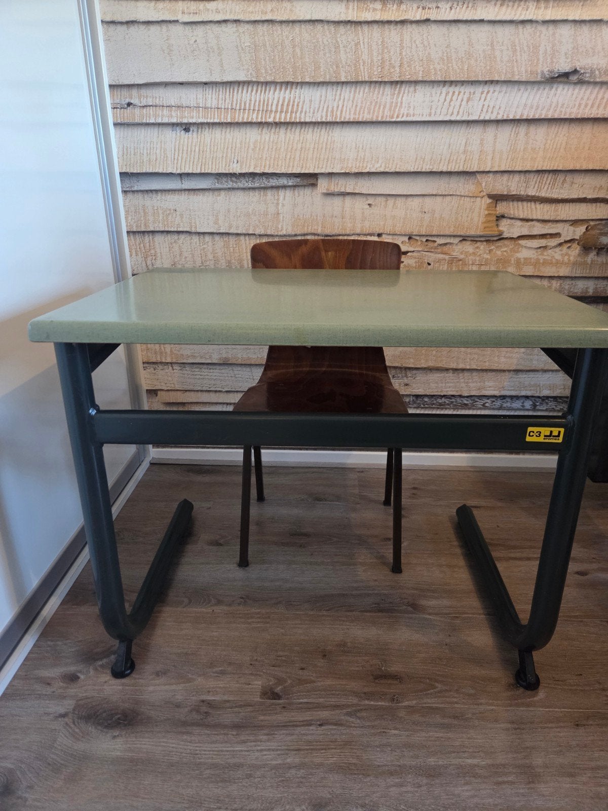 Eromus Kinderbureau set - Vintage Design -, Ophalen, Gebruikt, Tafel(s) en Stoel(en)