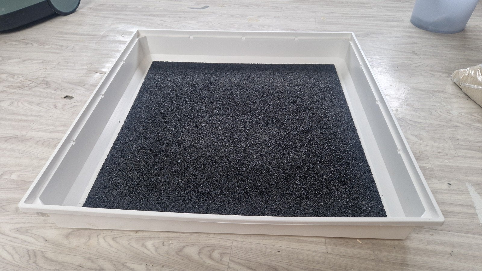 Lekbak voor wasmachine of droger met rubberen mat, Ophalen