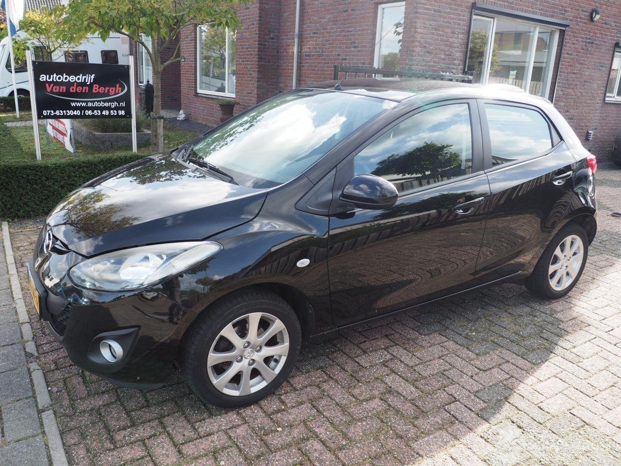 Mazda 2 1.3 XS (bj 2013), Auto diversen, Hitdorfer Straße 73 ,51371, Leverkusen, Deutschland, Zwart, Handgeschakeld, Mazda