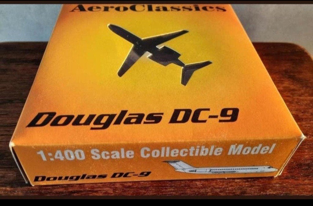 Douglas DC-9 AeroClassics 1:400 Collectible Model, Overige merken, 1:200 of kleiner, Nieuw, Ophalen of Verzenden