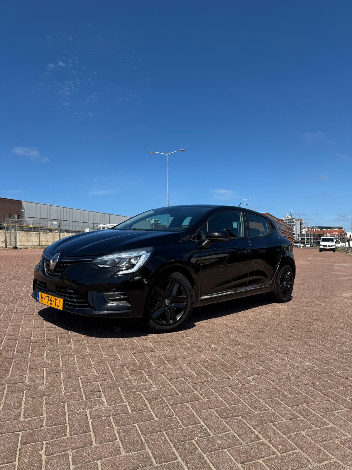 Renault Clio 1.0 TCe 100pk 2020 dealeronderhouden, Auto's, Voorwielaandrijving, Stof, Parkeersensor, 580 kg