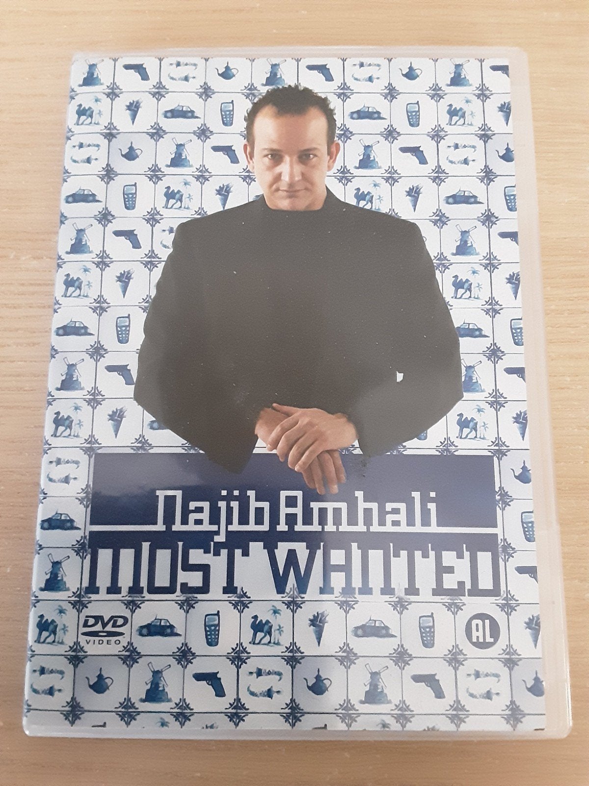 Cabaret voorstelling van Najib AmhaliMost Wanted, Alle leeftijden, Ophalen of Verzenden, Stand-up of Theatershow, Najib Amhali