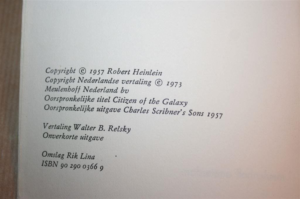 Zwerftocht tussen de sterren - Heinlein - 1973, Ophalen of Verzenden, Gelezen