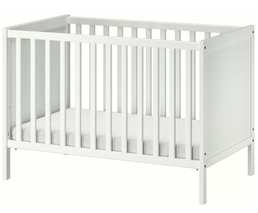 Babybedje Sundvik + matras Himlavalv + beddengoed NETJES, Ophalen, Gebruikt, Ledikant