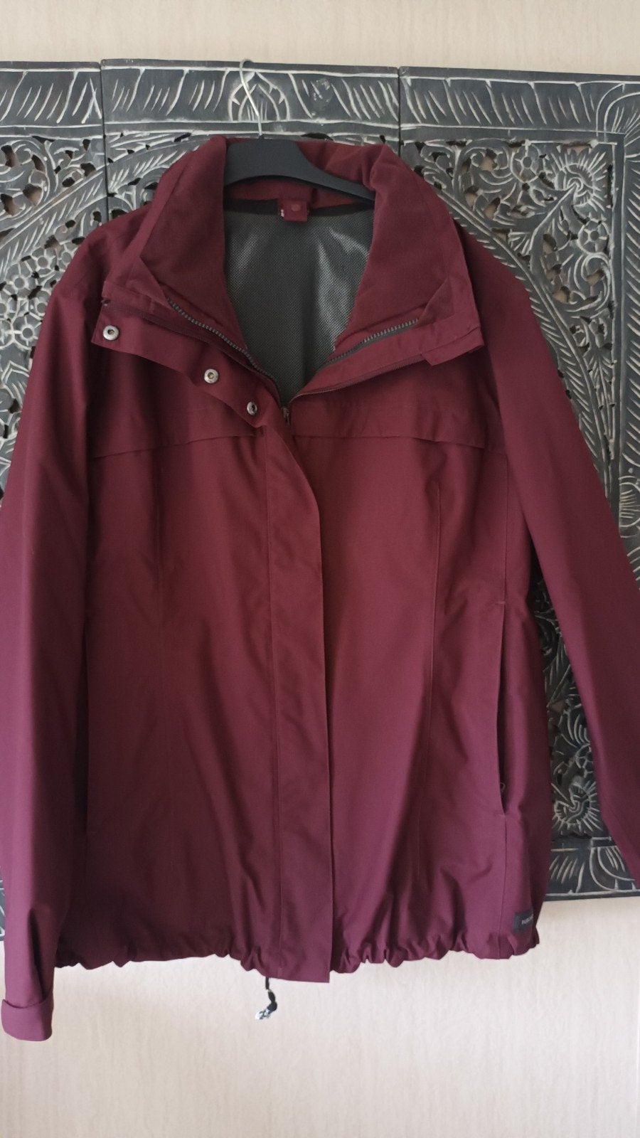 Forclaz Dames Wind- en Waterdichte Tussenjas Bordeaux, Kleding | Dames, Maat 46/48 (XL) of groter, Ophalen of Verzenden, Forclaz
