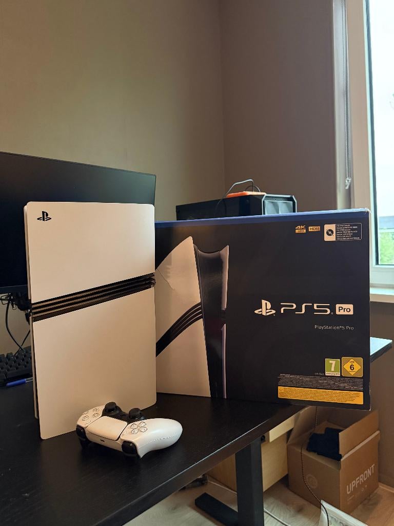 Playstation 5 PRO inc factuur, Ophalen of Verzenden, Zo goed als nieuw, Playstation 5 Digital