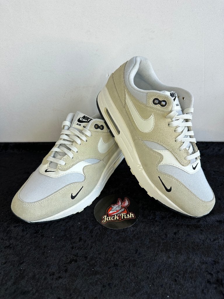 Nike Air Max 1 Pure Platinum Mini Swoosh - size 42, Overige kleuren, Nike, Ophalen of Verzenden, Sneakers of Gympen