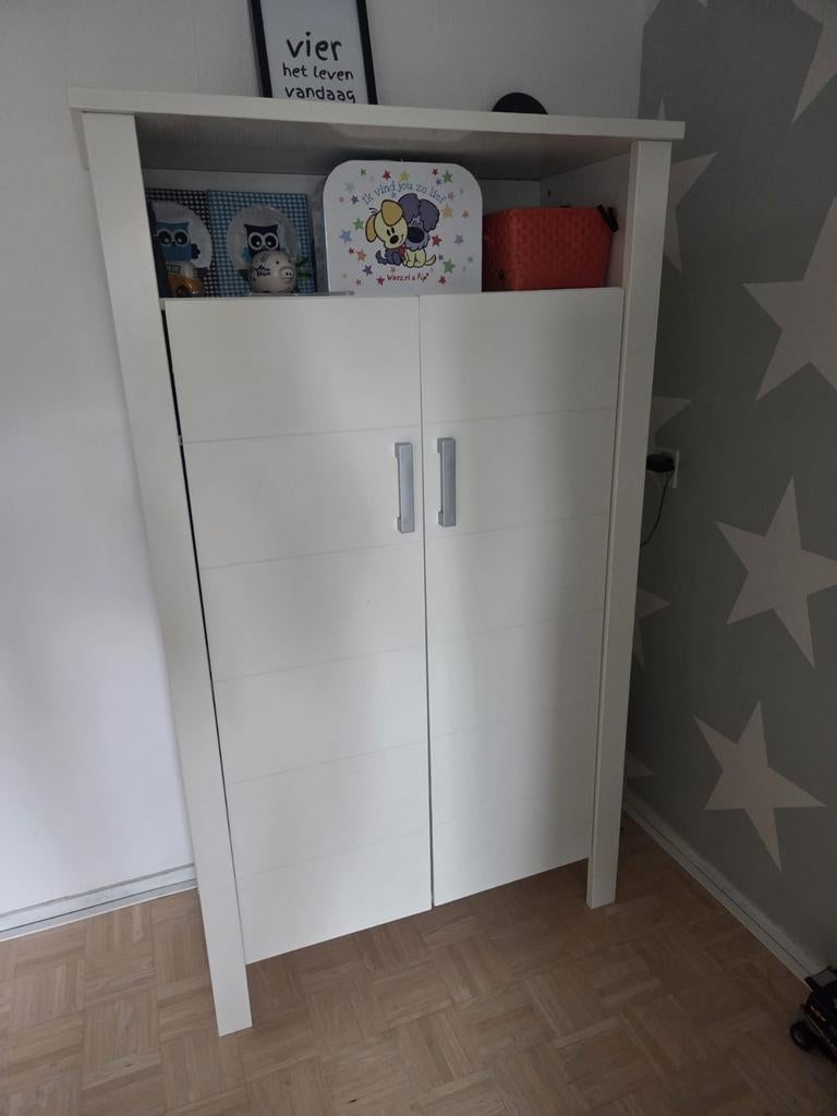 Witte commode met 3 lades en kast met 2 deuren, Ophalen, Gebruikt, 50 tot 70 cm, 100 cm of meer