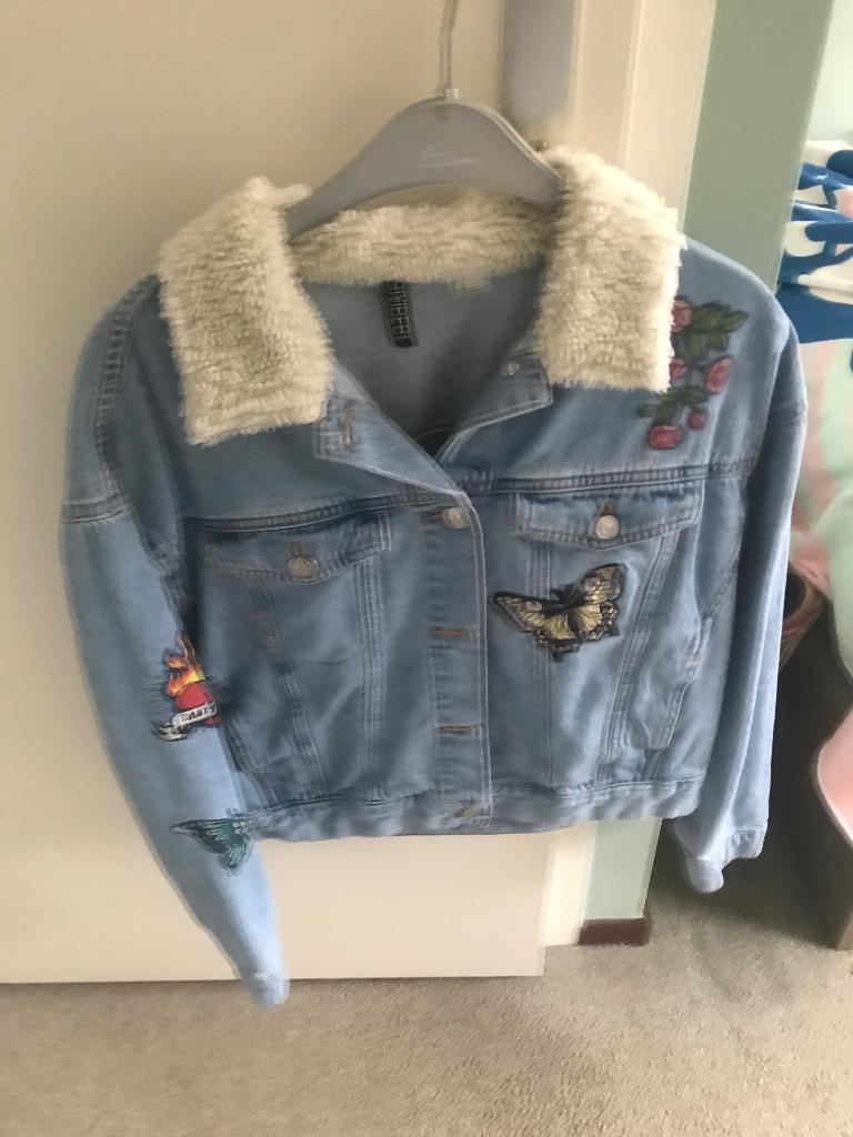 Spijkerjasje maat L, Kleding | Dames, Jasjes, Kostuums en Pakken, H&M, Blauw, Maat 42/44 (L), Ophalen of Verzenden