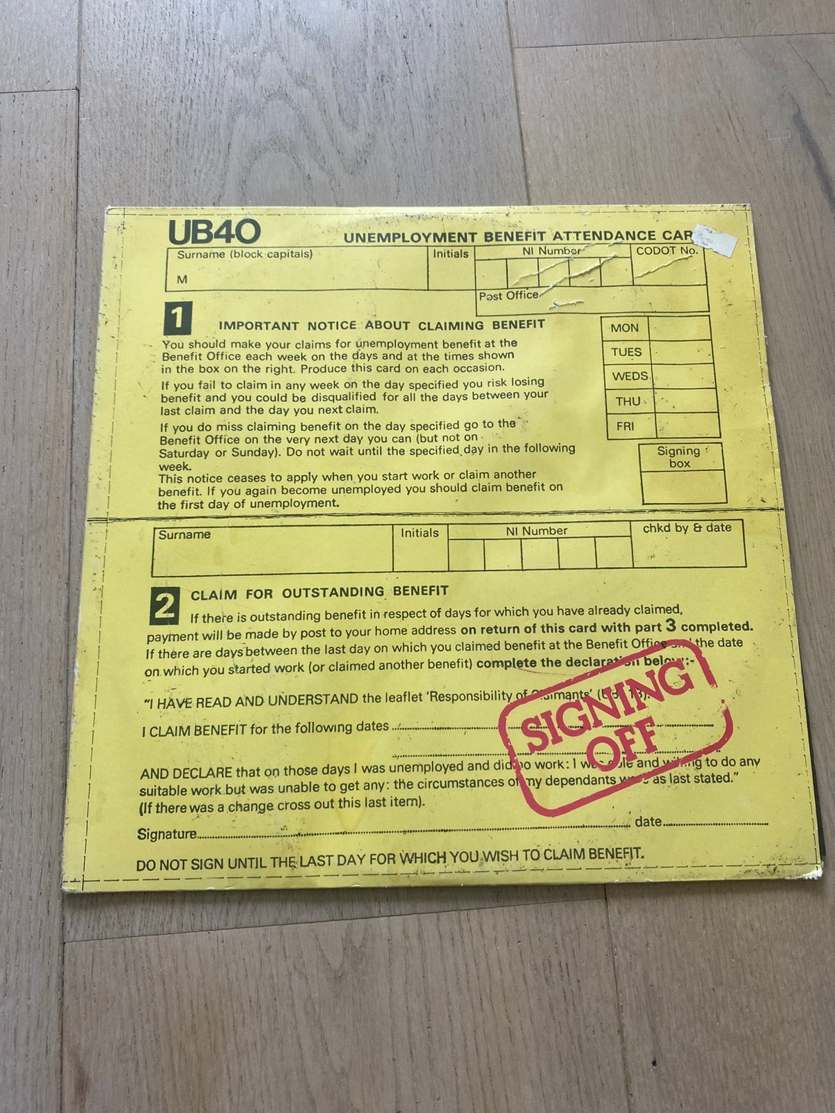 UB 40 signing off, Ophalen of Verzenden, Zo goed als nieuw, 12 inch, Overige genres
