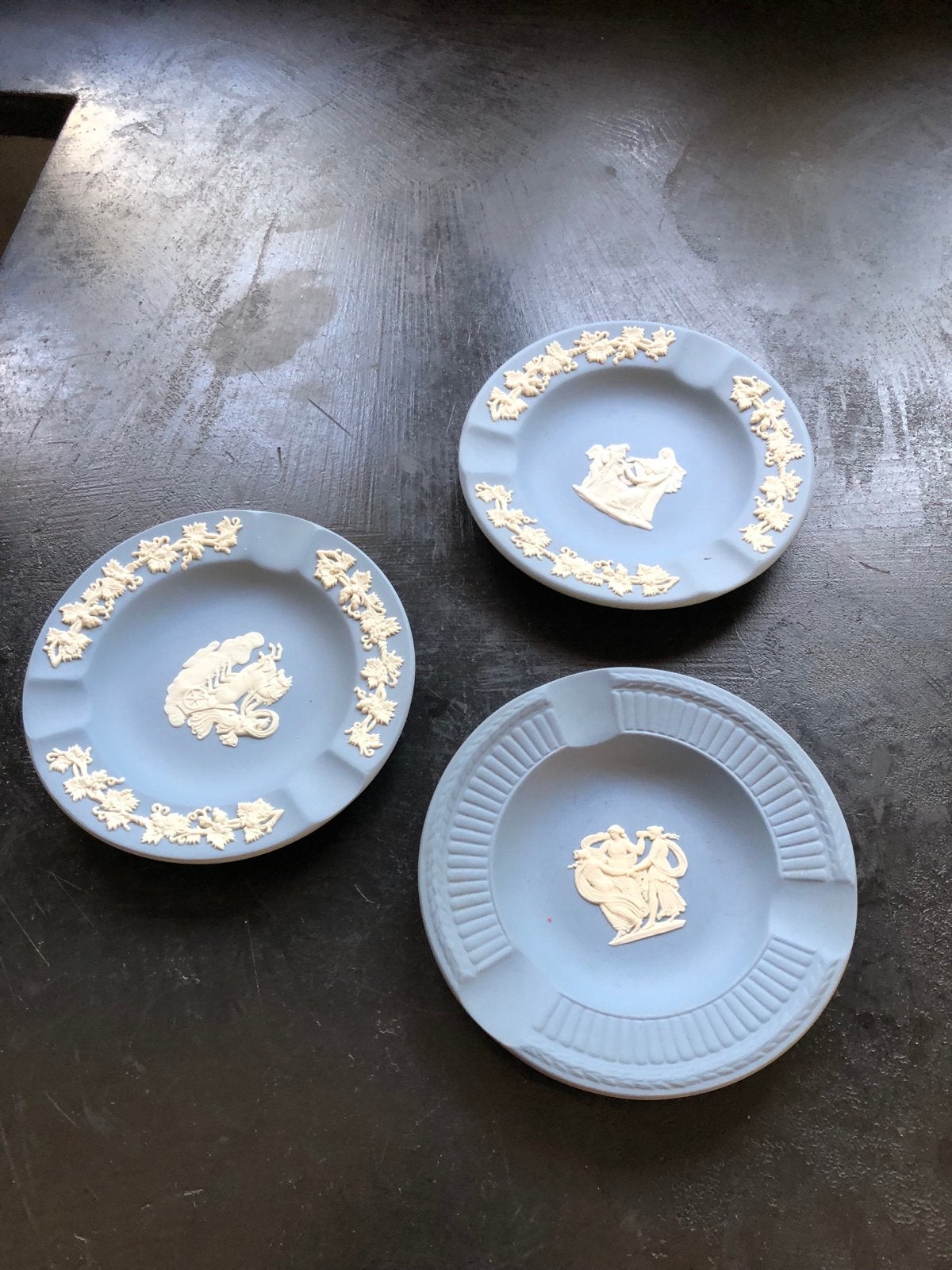 Set van 3 Wedgwood Jasperware asbakken - Lichtblauw, Ophalen